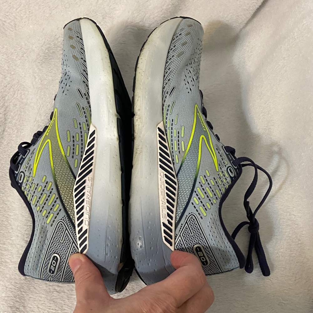 Brooks Men's Sneakers in Gray with Neon Yellow Accents - Picture 2 of 7